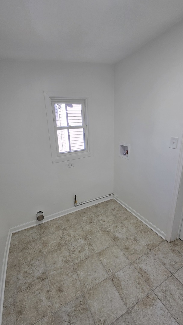 Undisclosed Address Chicago, IL 60621 - Photo 16 of 20