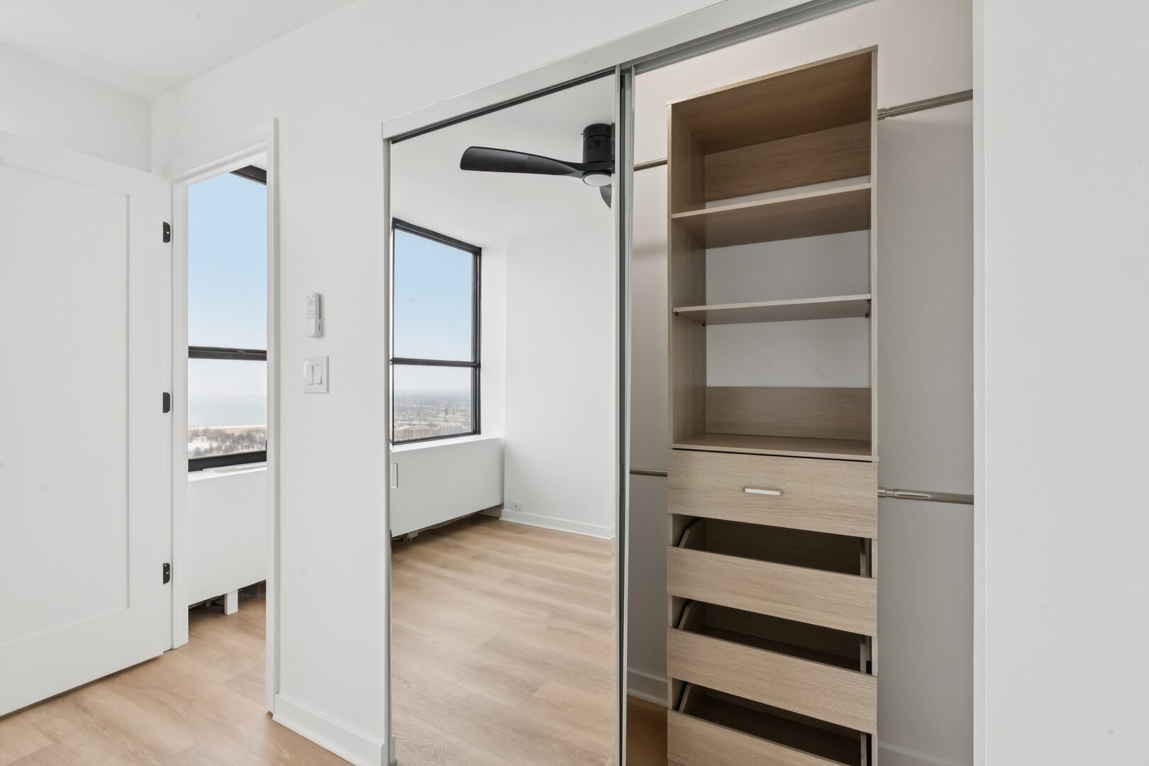 655 West Irving Park Road, Unit 4212 Chicago, IL 60613 - Photo 14 of 36