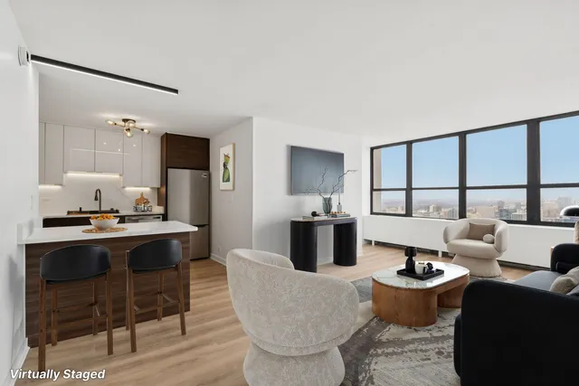 $299,000 | 655 West Irving Park Road, Unit 4212, Chicago, IL 60613