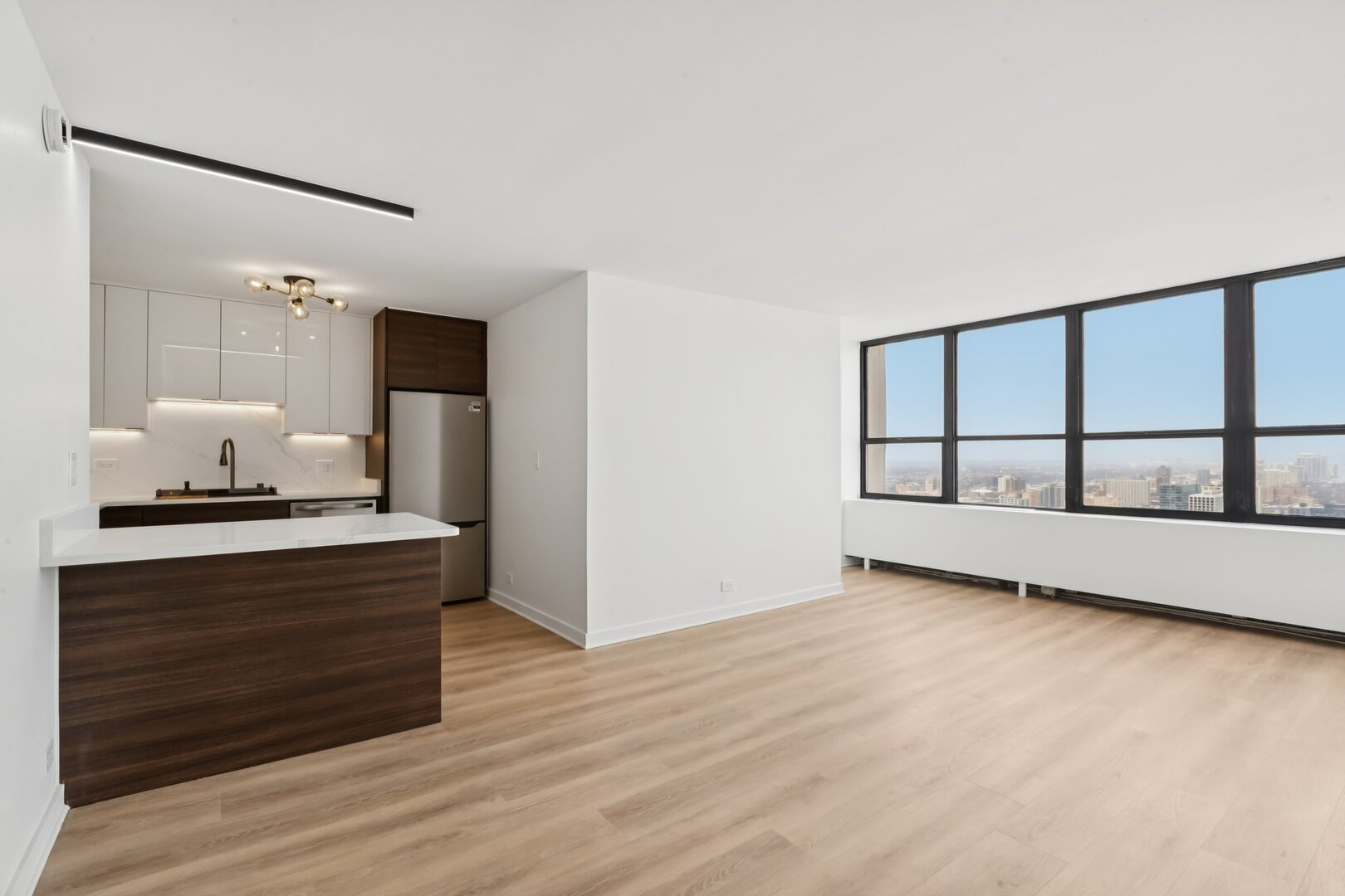 655 West Irving Park Road, Unit 4212 Chicago, IL 60613 - Photo 22 of 36