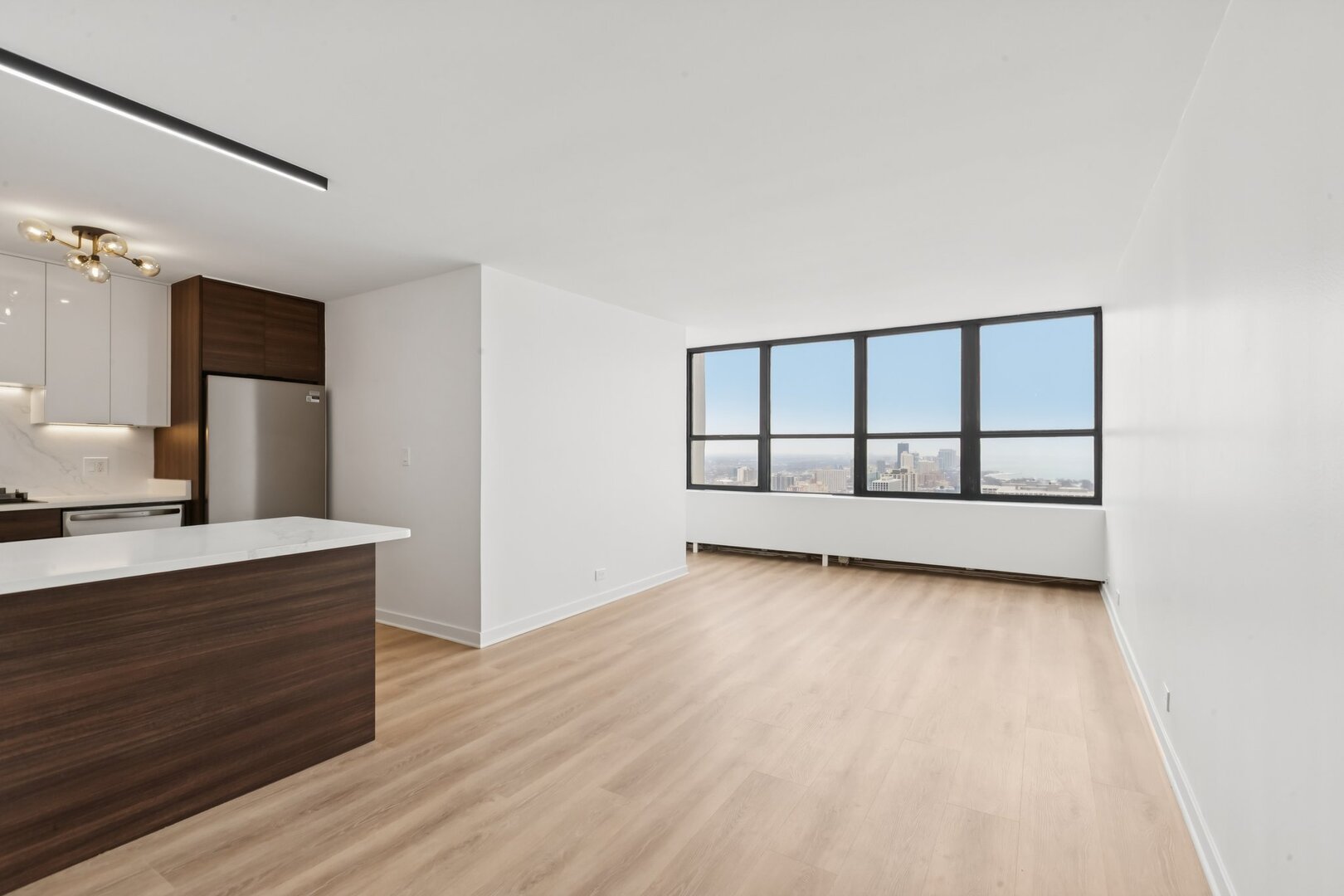 655 West Irving Park Road, Unit 4212 Chicago, IL 60613 - Photo 23 of 36