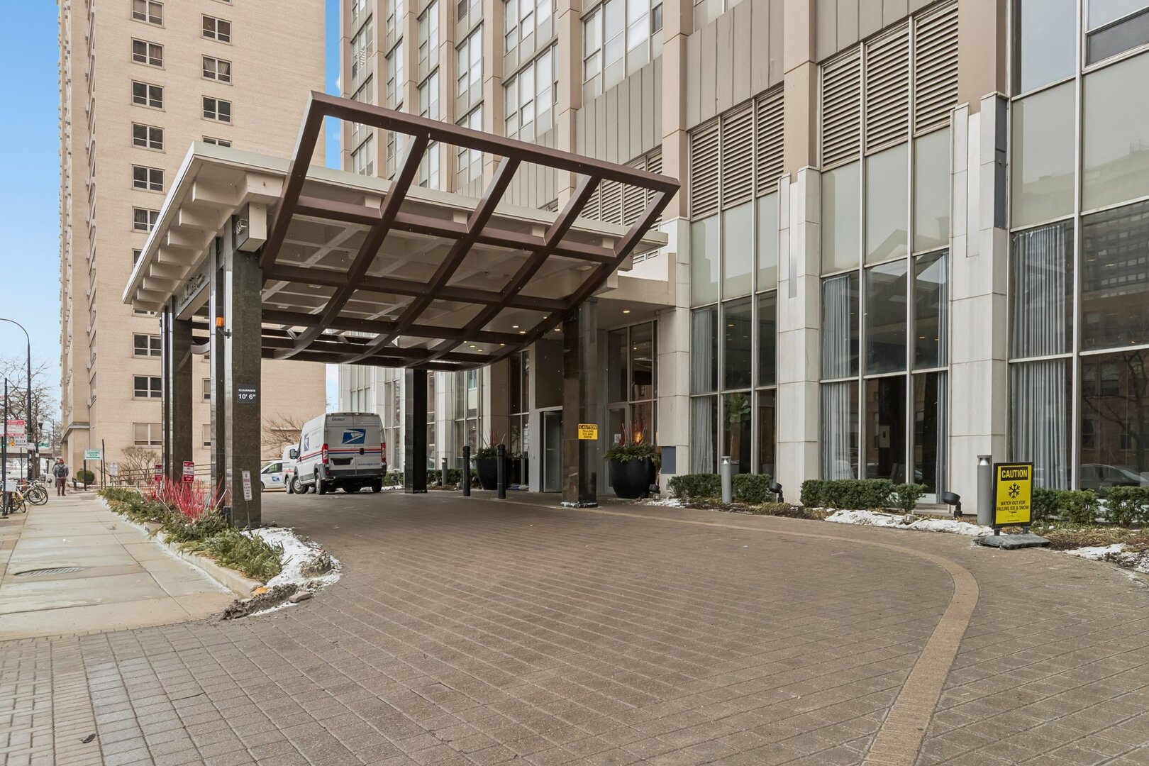 655 West Irving Park Road, Unit 4212 Chicago, IL 60613 - Photo 26 of 36