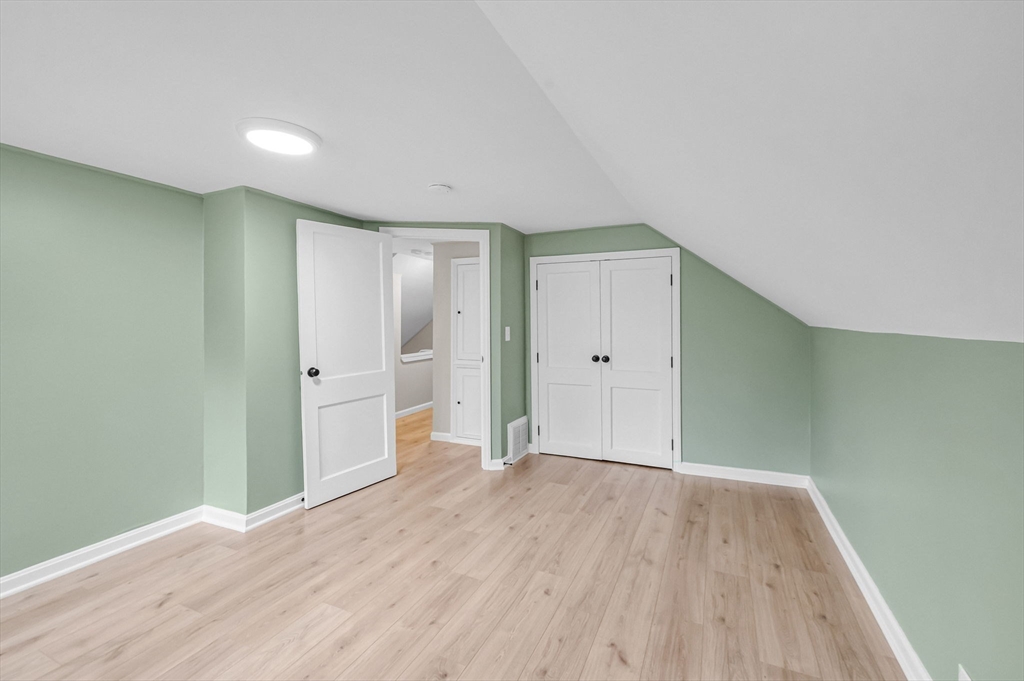 256 Morton Street West Springfield, MA 01089 - Photo 27 of 36