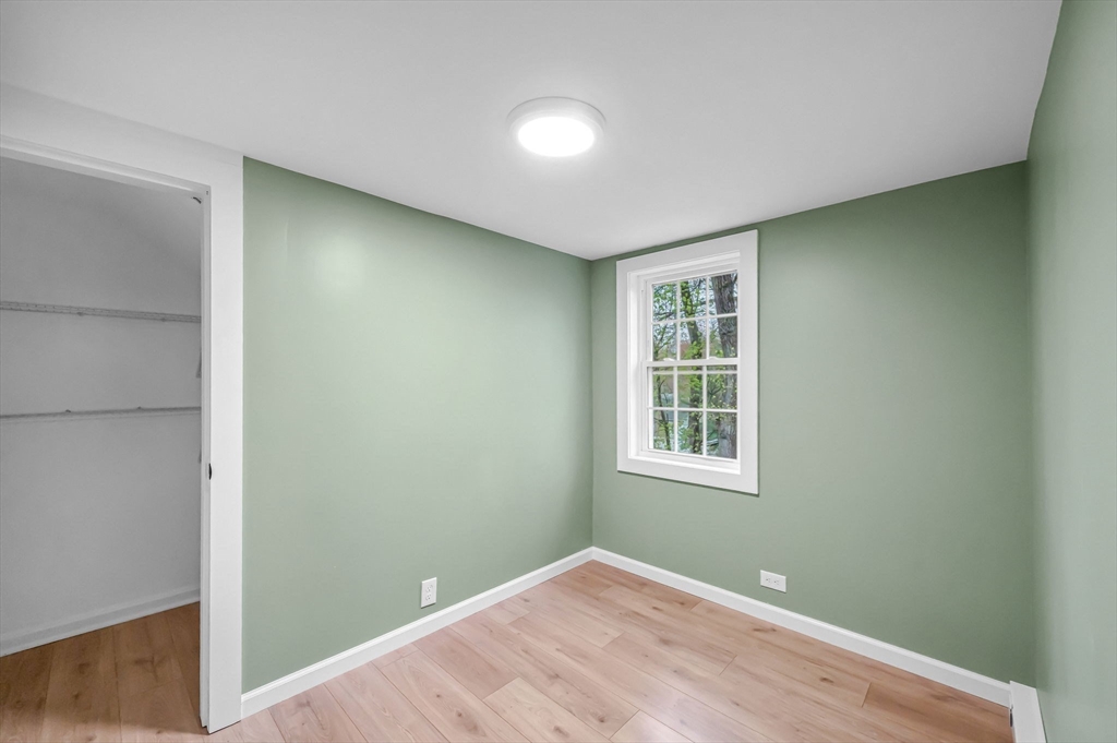 256 Morton Street West Springfield, MA 01089 - Photo 32 of 36