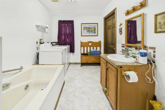 $174,900 | 108 Central Avenue, Bertha, MN 56437