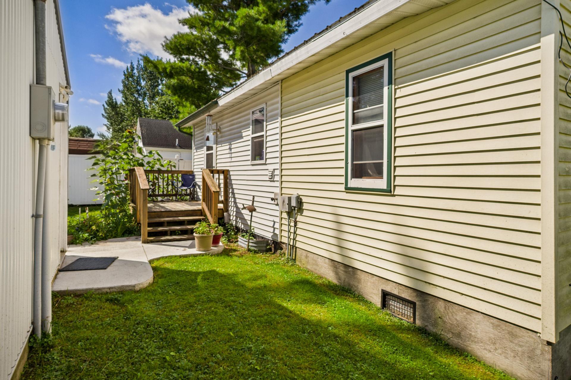 108 Central Avenue Bertha, MN 56437 - Photo 21 of 34