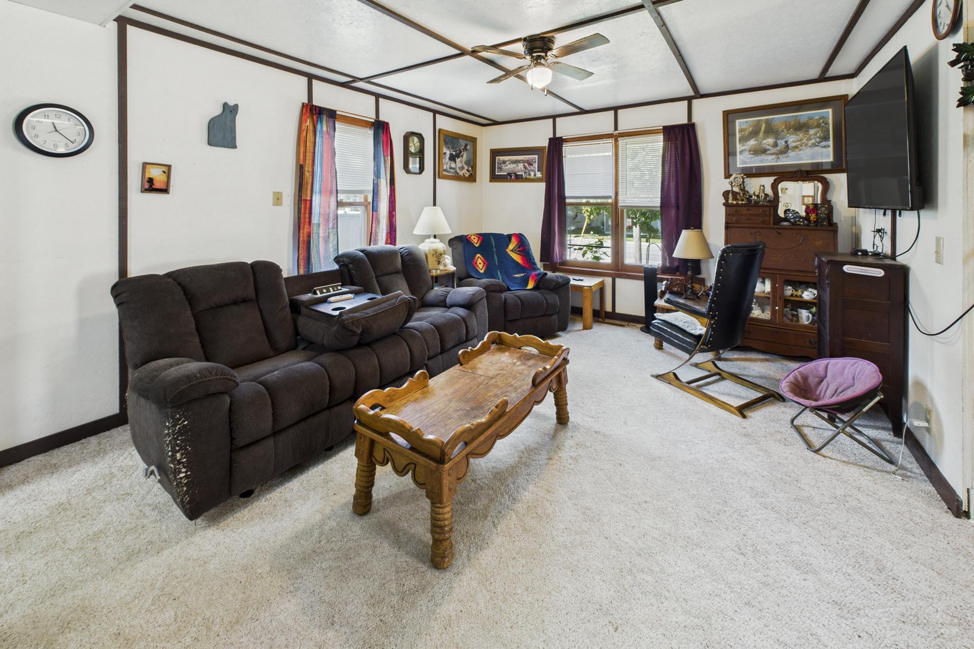 108 Central Avenue Bertha, MN 56437 - Photo 4 of 34