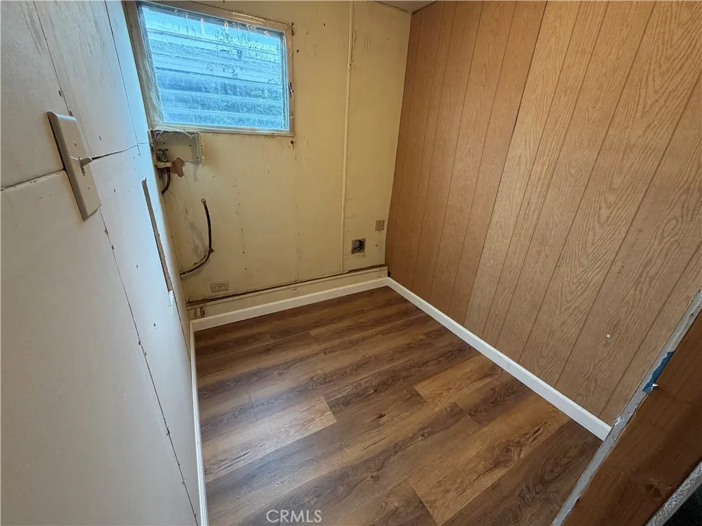 1450 Lake Colusa Ca, Unit 6 Colusa, CA 95932 - Photo 4 of 8 a view of utility room