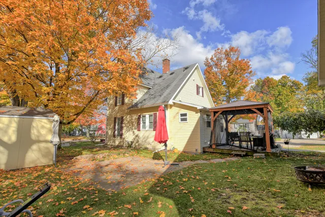 $259,900 | 605 Riverside Drive, Portland, MI 48875