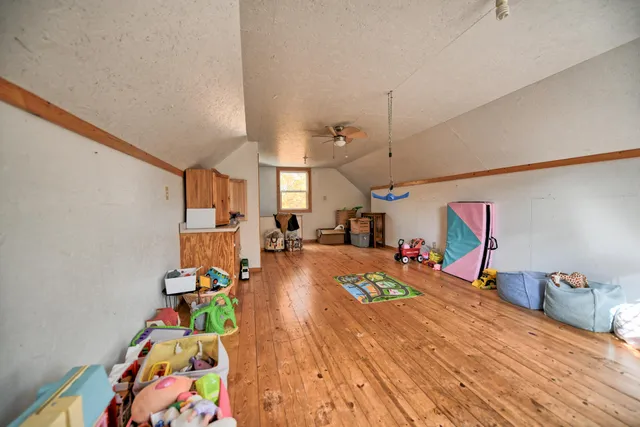 $259,900 | 605 Riverside Drive, Portland, MI 48875