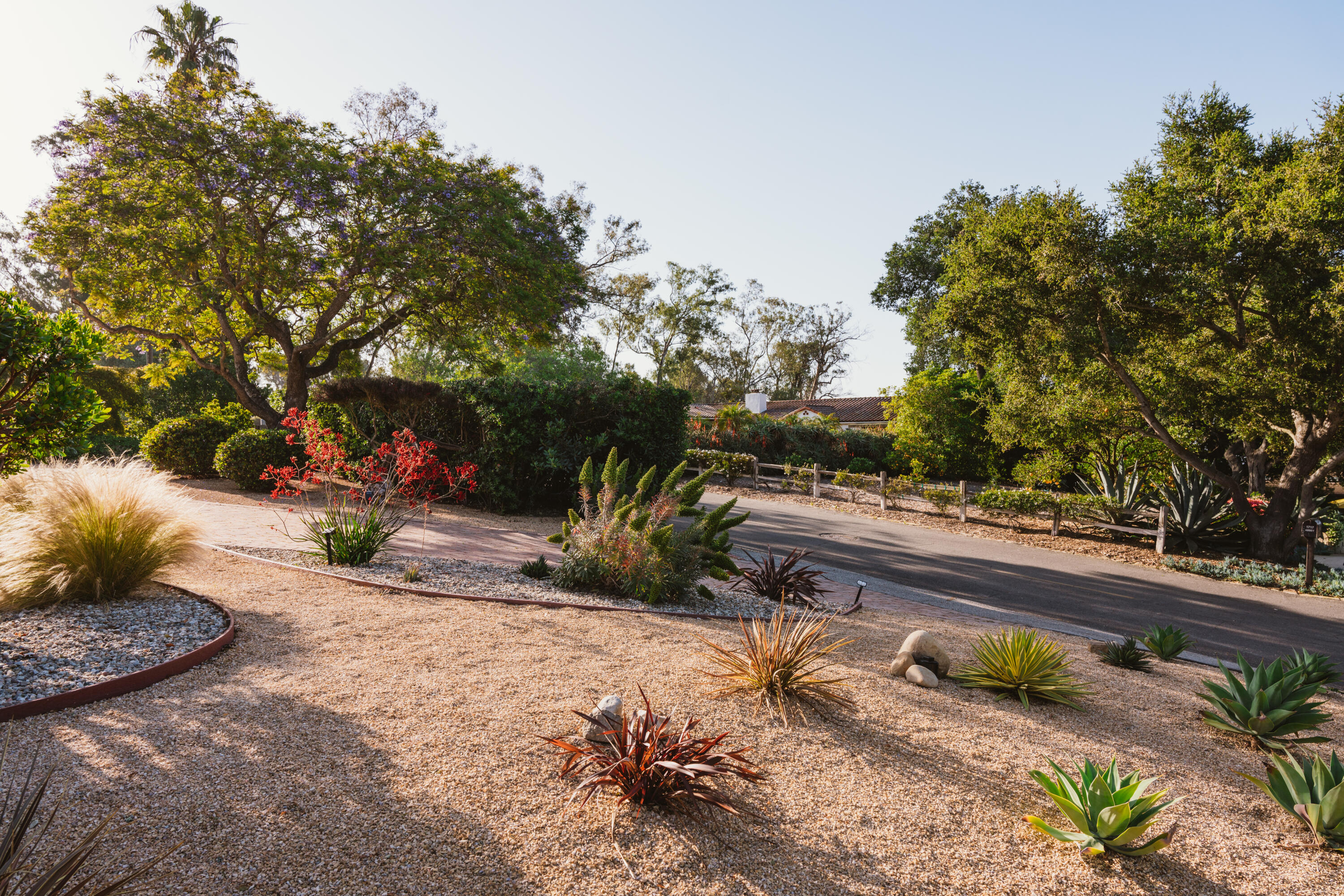 1714 Las Tunas Road Santa Barbara, CA 93103 - Photo 20 of 23 Frontyard