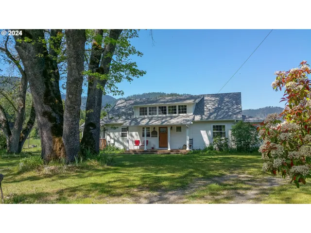 $8,500,000 | 11777 Highway 238, Jacksonville, OR 97530