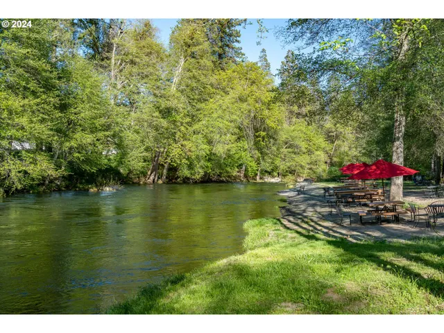 $8,500,000 | 11777 Highway 238, Jacksonville, OR 97530
