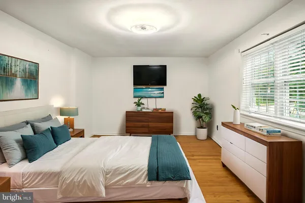 $594,900 | 364 South Rolling Road, Springfield, PA 19064