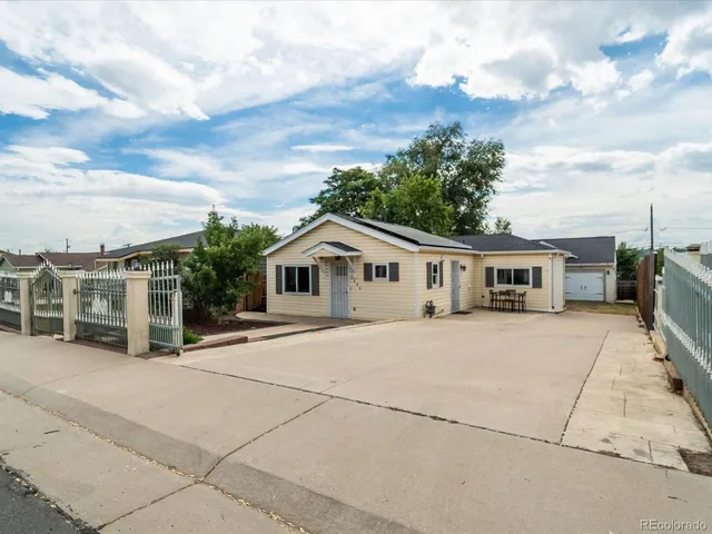 $400,000 | 3090 West Hawthorne Place, Denver, CO 80221