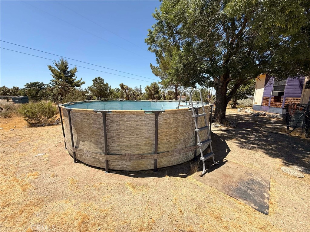 10623 Desert View Road Pinon Hills, CA 92372 - Photo 49 of 76 a view of a outdoor space