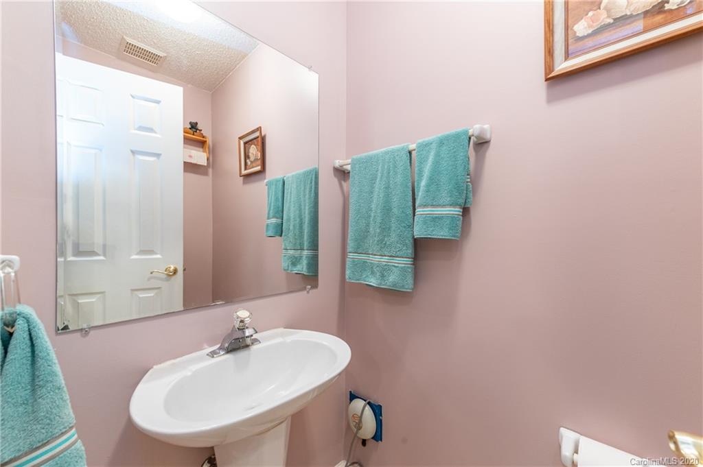 129 Thousand Oaks Road Indian Land, SC 29707 - Photo 18 of 37 Gallery Image 18