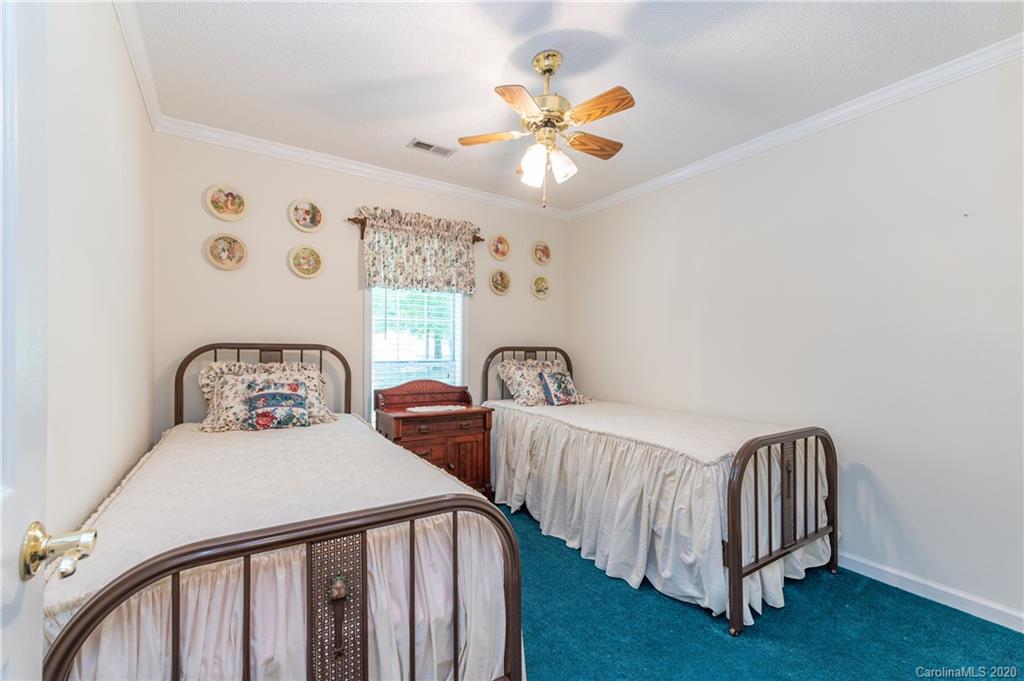 129 Thousand Oaks Road Indian Land, SC 29707 - Photo 24 of 37 Gallery Image 24