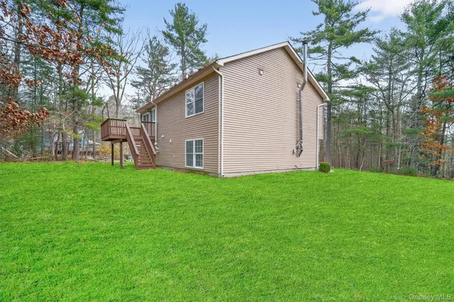 $429,900 | 135 Old Forestburg Road, Sparrowbush, NY 12780