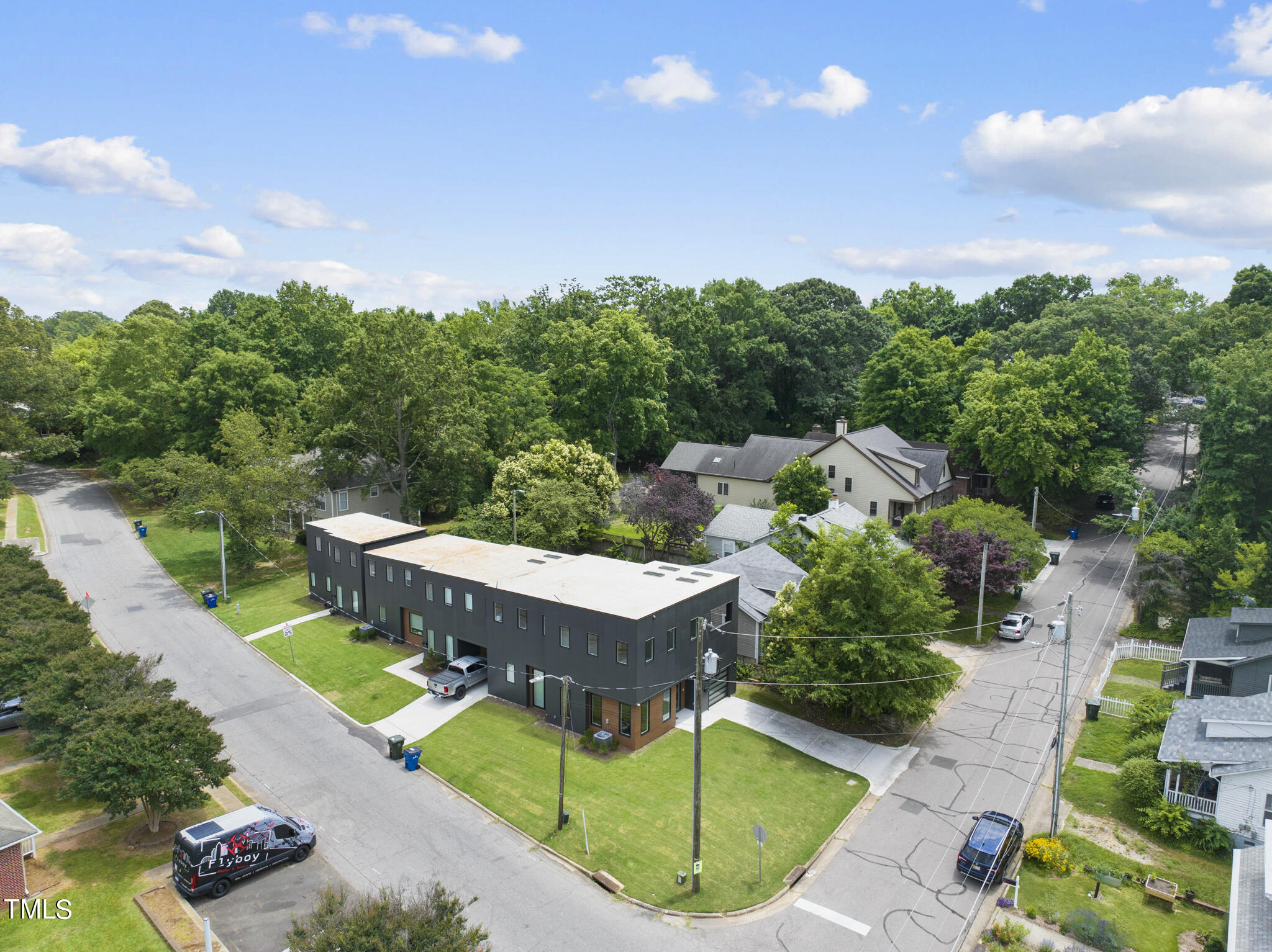 1012 Parker Street Raleigh, NC 27607 - Photo 34 of 39 DJI_20240606133659_0003_D