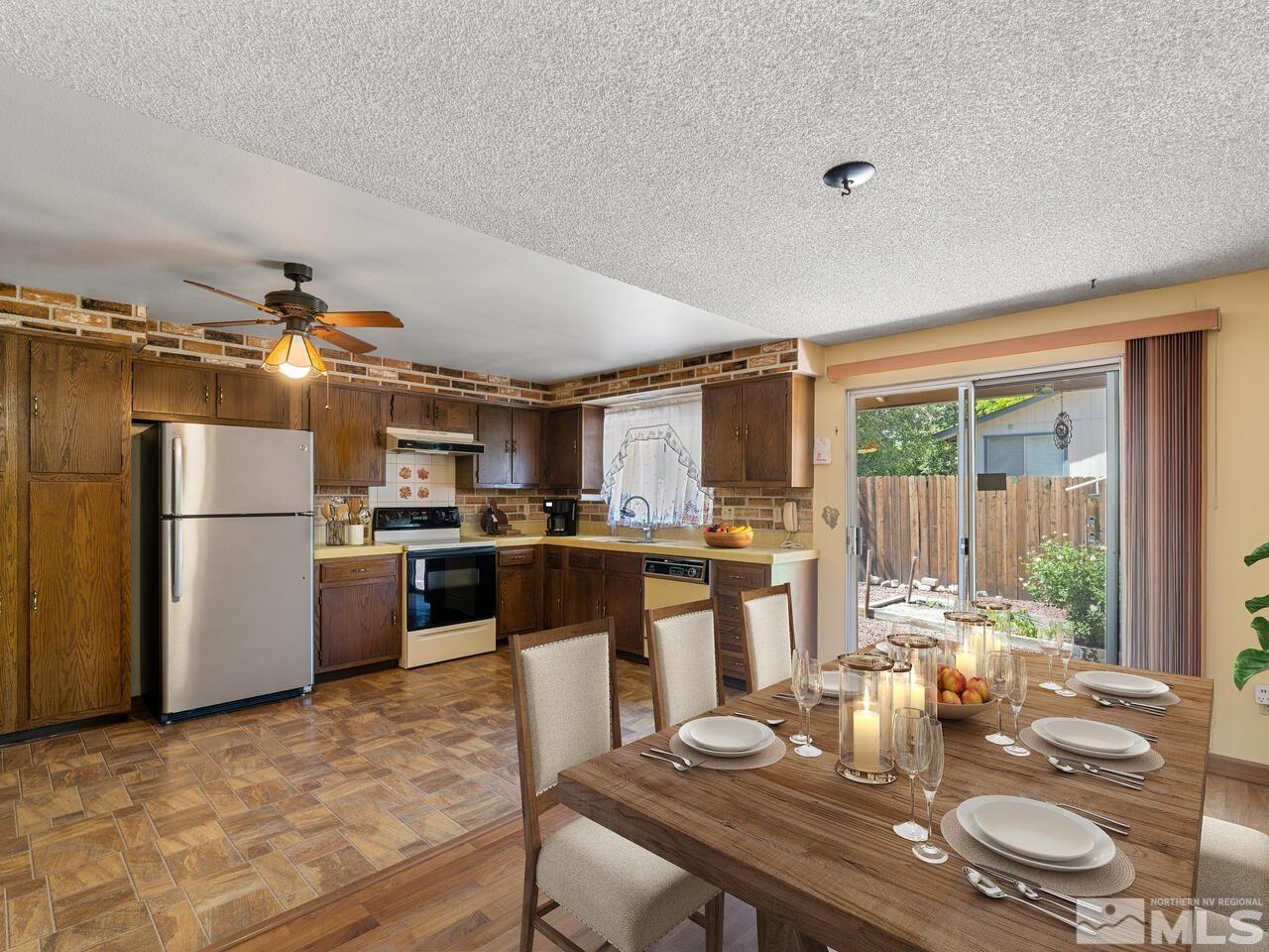 4275 Primavera Avenue Reno, NV 89502 - Photo 6 of 22 Photo 6