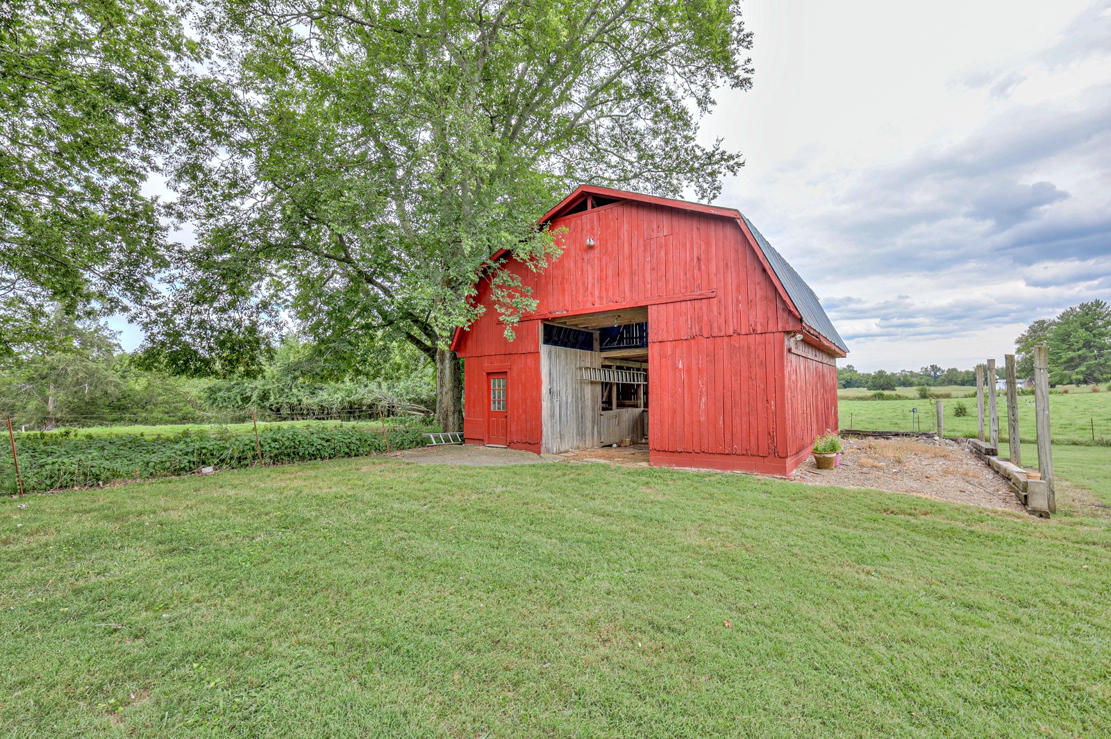 1404 Ringwald Road Murfreesboro, TN 37130 - Photo 38 of 47