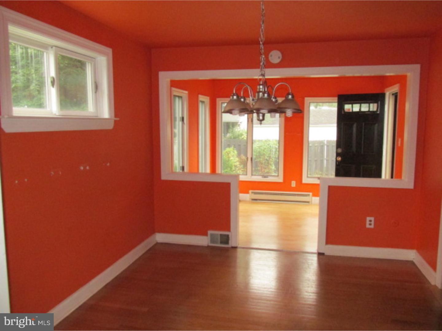 417 Sutherland Road Ewing, NJ 08618 - Photo 6 of 14