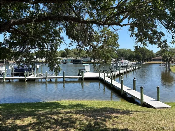 $335,000 | 11014 West Cove Harbor Drive, Crystal River, FL 34428