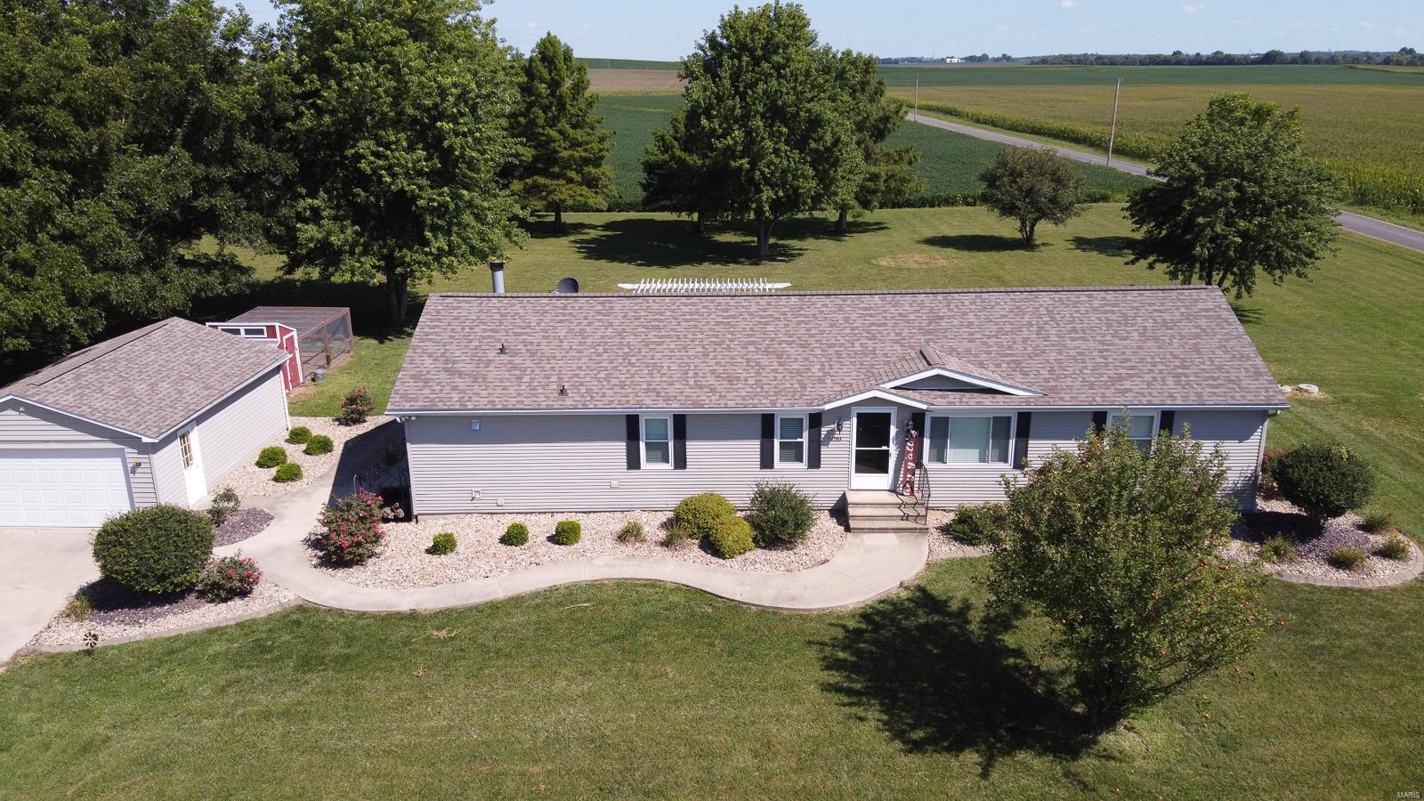 11763 Rose Road Trenton, IL 62293 - Photo 1 of 43 Gallery Image 1