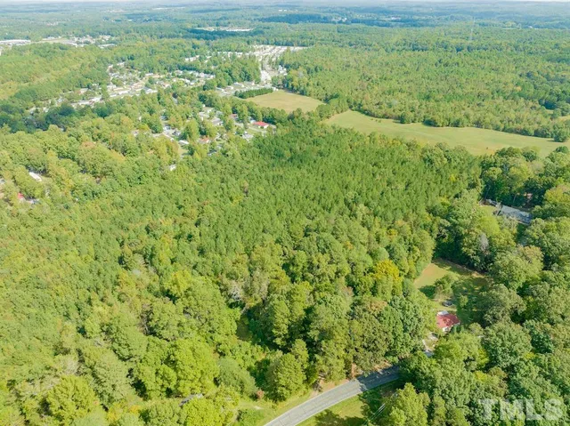 a view of a yard with an outdoor space