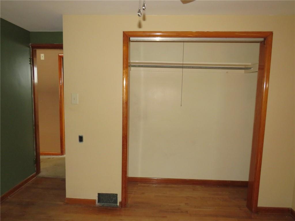 31 Rudolph Street McKees Rocks, PA 15136 - Photo 16 of 27