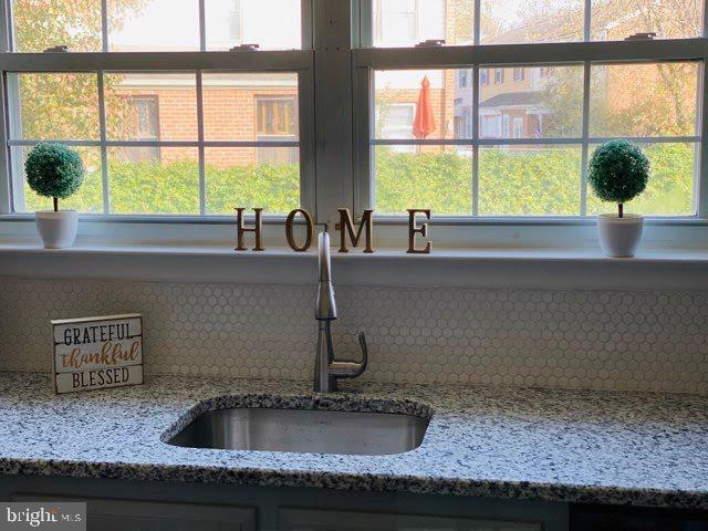 1715 Heather Place Clementon, NJ 08021 - Photo 9 of 21 Gallery Image 9