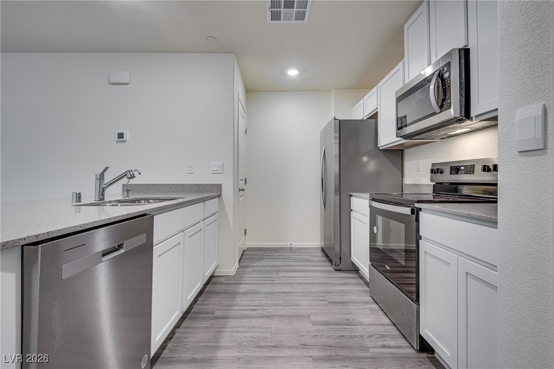 4826 Wine Rdg Avenue Las Vegas, NV 89141 - Photo 4 of 15