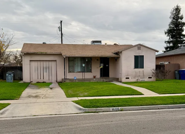 $275,000 | 1605 West Fedora Avenue, Fresno, CA 93705
