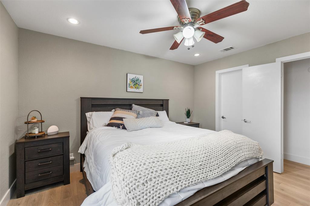 4777 Cedar Springs Road, Unit 2J Dallas, TX 75219 - Photo 21 of 32 Gallery Image 21