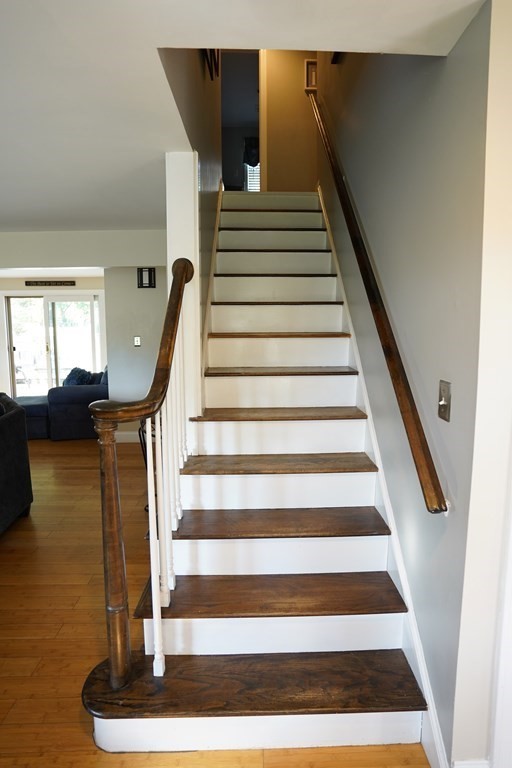 385 North Avenue Rochester, MA 02770 - Photo 14 of 37