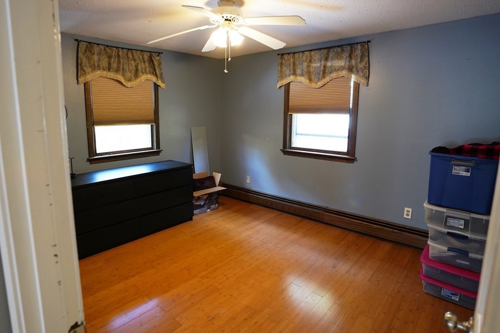 385 North Avenue Rochester, MA 02770 - Photo 18 of 37