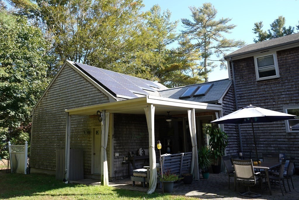 385 North Avenue Rochester, MA 02770 - Photo 28 of 37