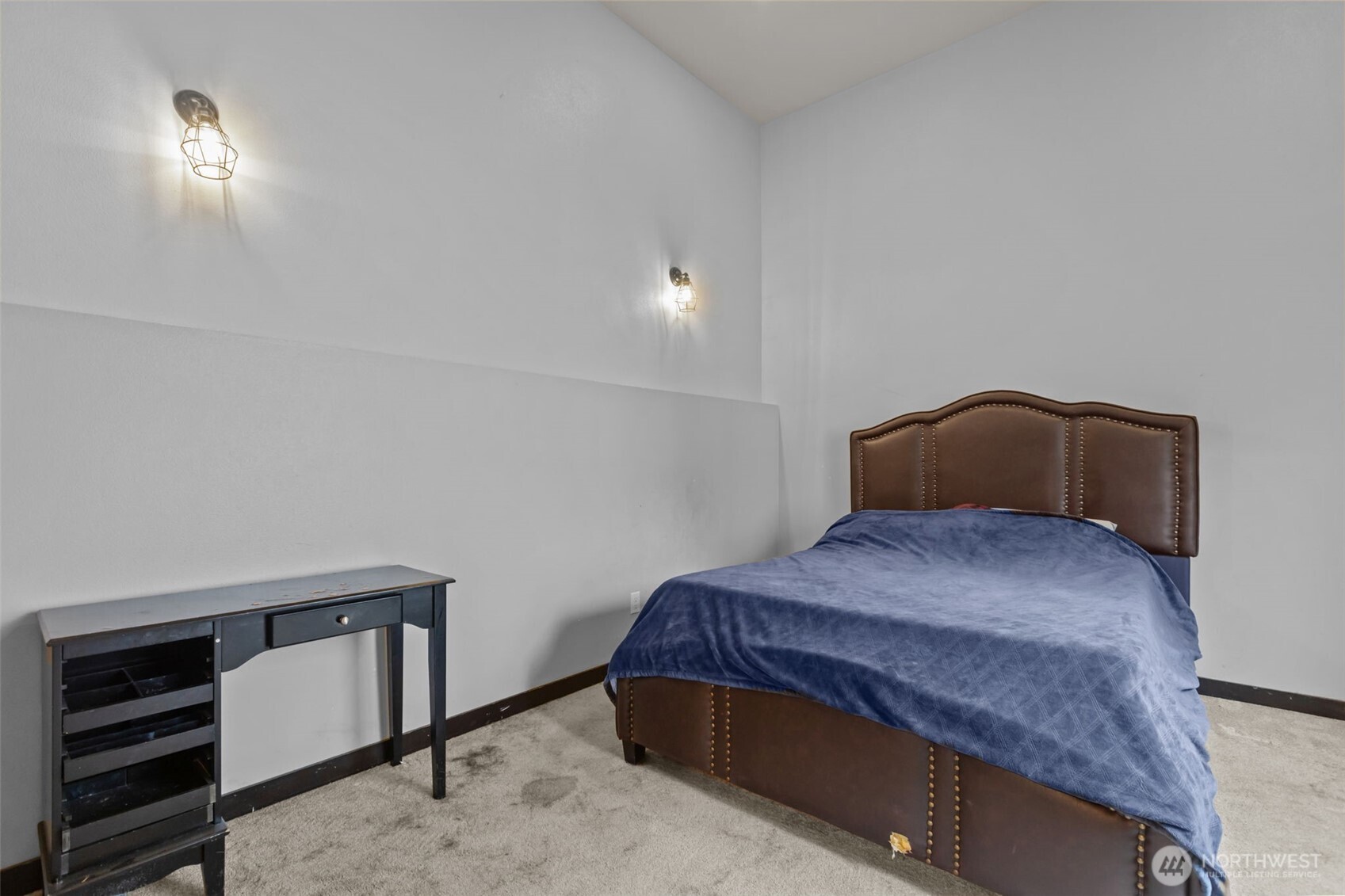 1118 Chestnut Street, Unit 18 Everett, WA 98201 - Photo 16 of 34 Gallery Image 16