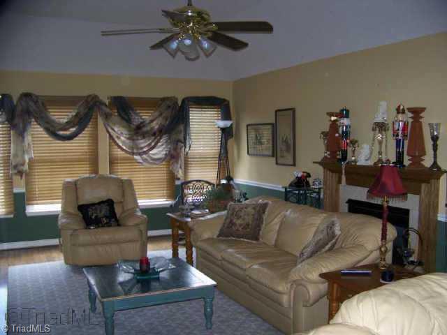 287 Reece Road Winston-Salem, NC 27107 - Photo 2 of 9 Other. Living Room
