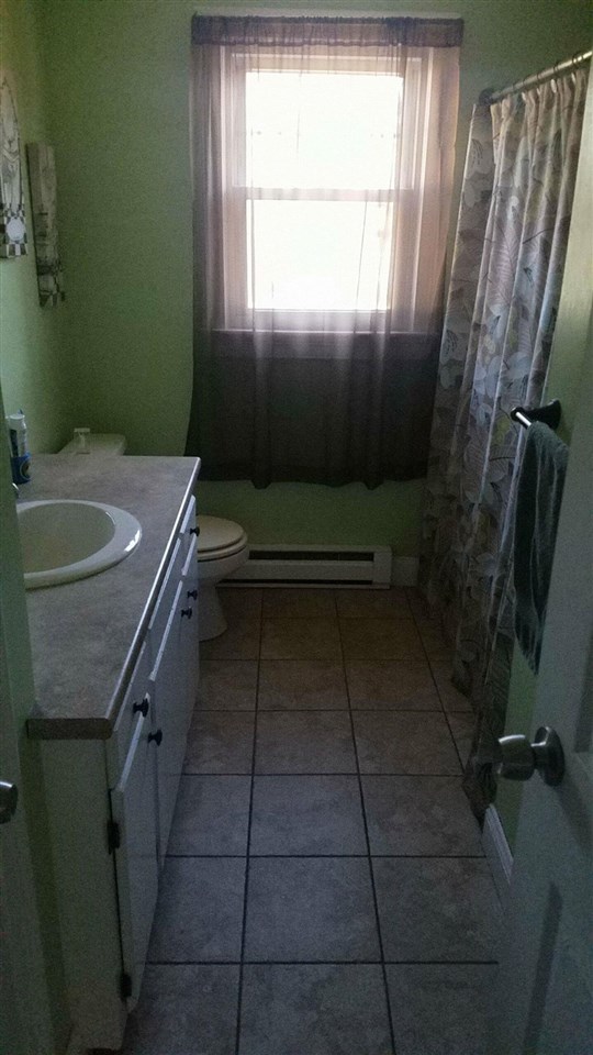 54 Windham Road Derry, NH 03038 - Photo 10 of 12