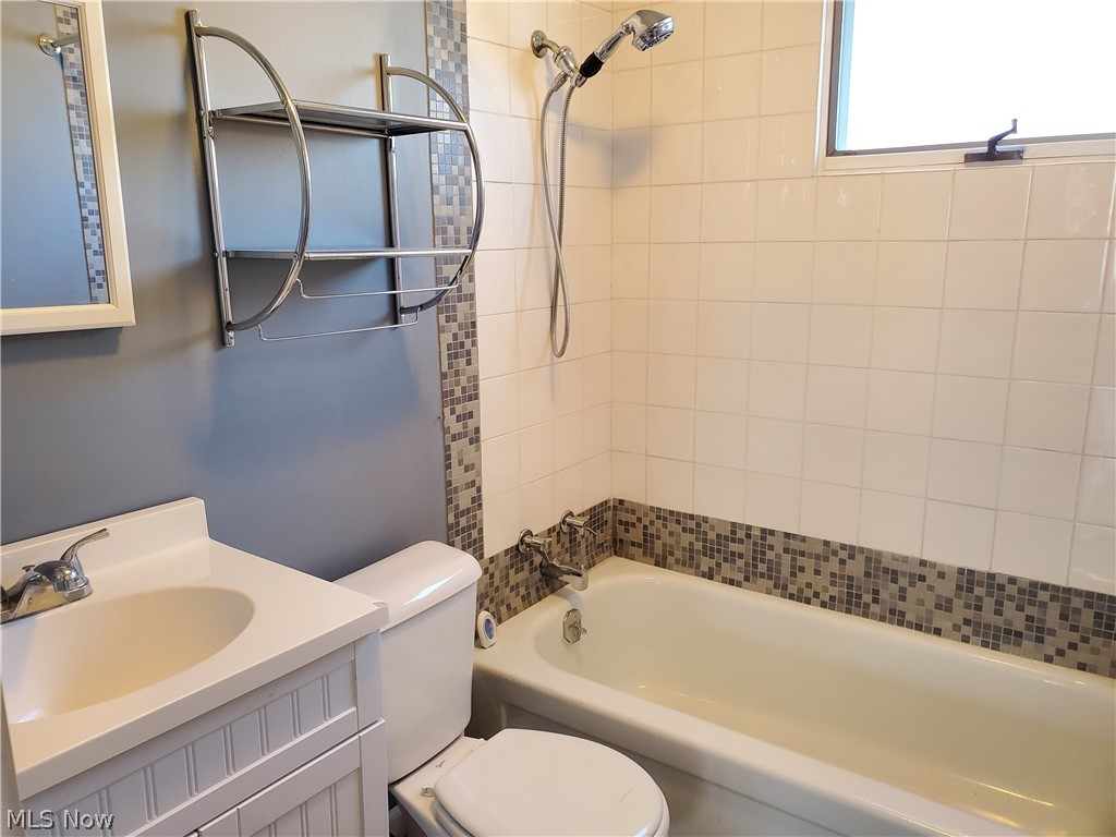 1277 Irene Road Lyndhurst, OH 44124 - Photo 24 of 35
