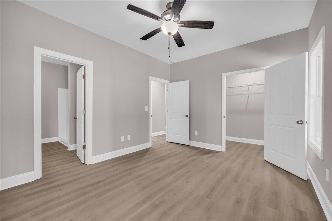 187 Union Place Westminster, SC 29693 - Photo 25 of 48 Master Suite