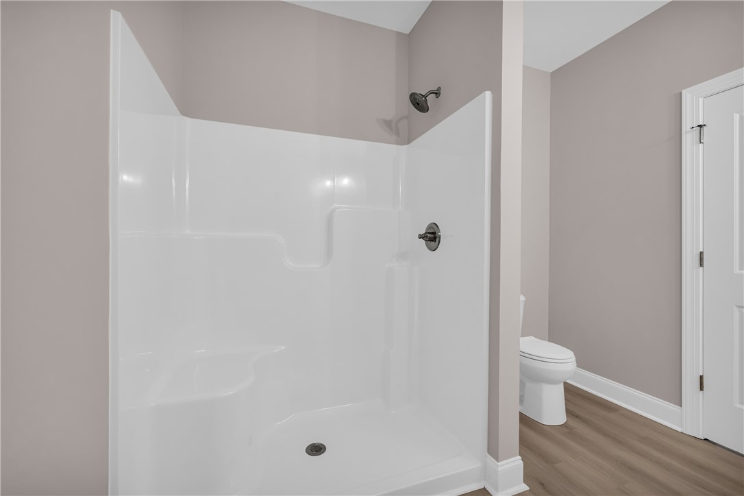 187 Union Place Westminster, SC 29693 - Photo 28 of 48 Master Suite