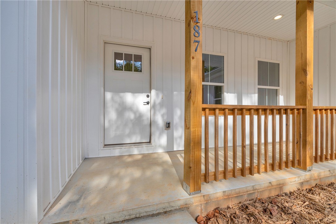 187 Union Place Westminster, SC 29693 - Photo 8 of 48 Welcome Home!