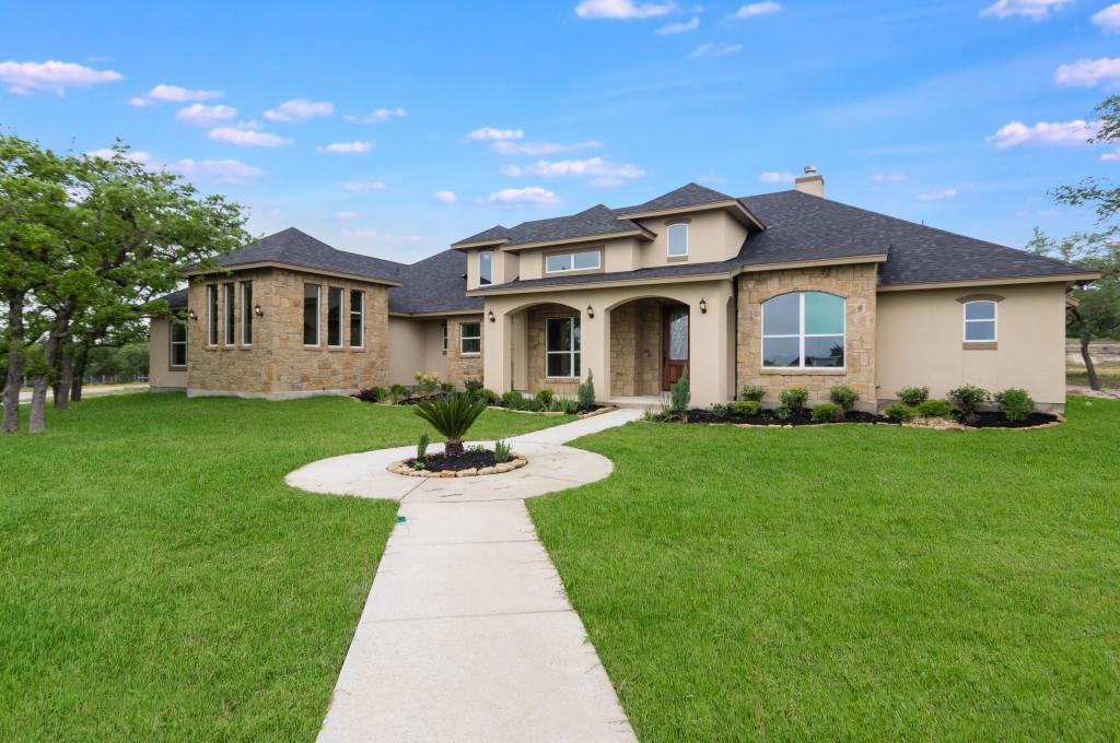 1010 Escada Spring Branch, TX 78070 - Photo 1 of 1 Main View