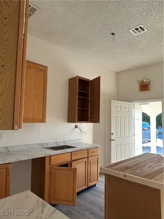 $1,100 | 781 Center Street, Unit C, Pahrump, NV 89048