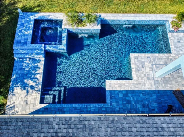 $895,000 | 253 Glen Abbey Lane, DeBary, FL 32713