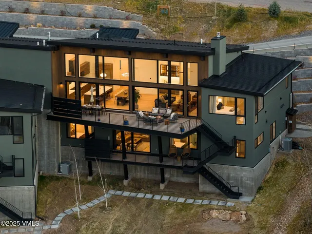 $4,590,000 | 824 Eagle Drive, Unit W, Eagle-Vail, CO 81620