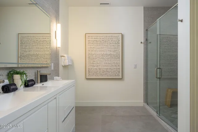 $4,590,000 | 824 Eagle Drive, Unit W, Eagle-Vail, CO 81620